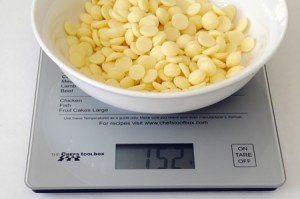 Kitchen scales 1 %nkitchen tool of the month Kitchen Tool of the Month: Electronic Scales