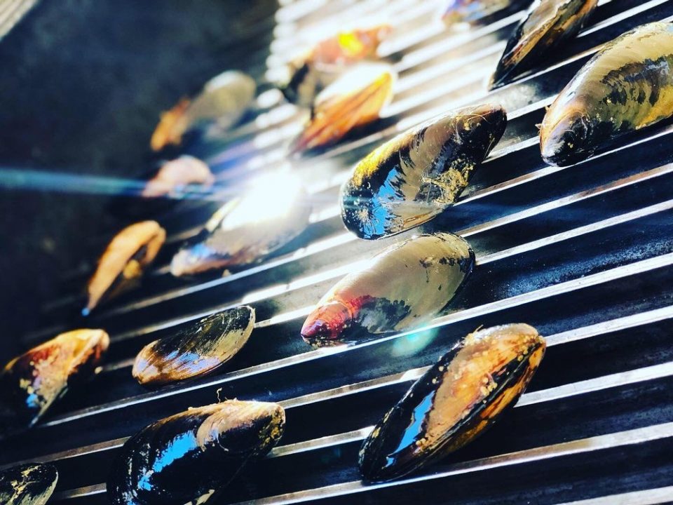 Seafood Barbecue Cooking Class - Mussels